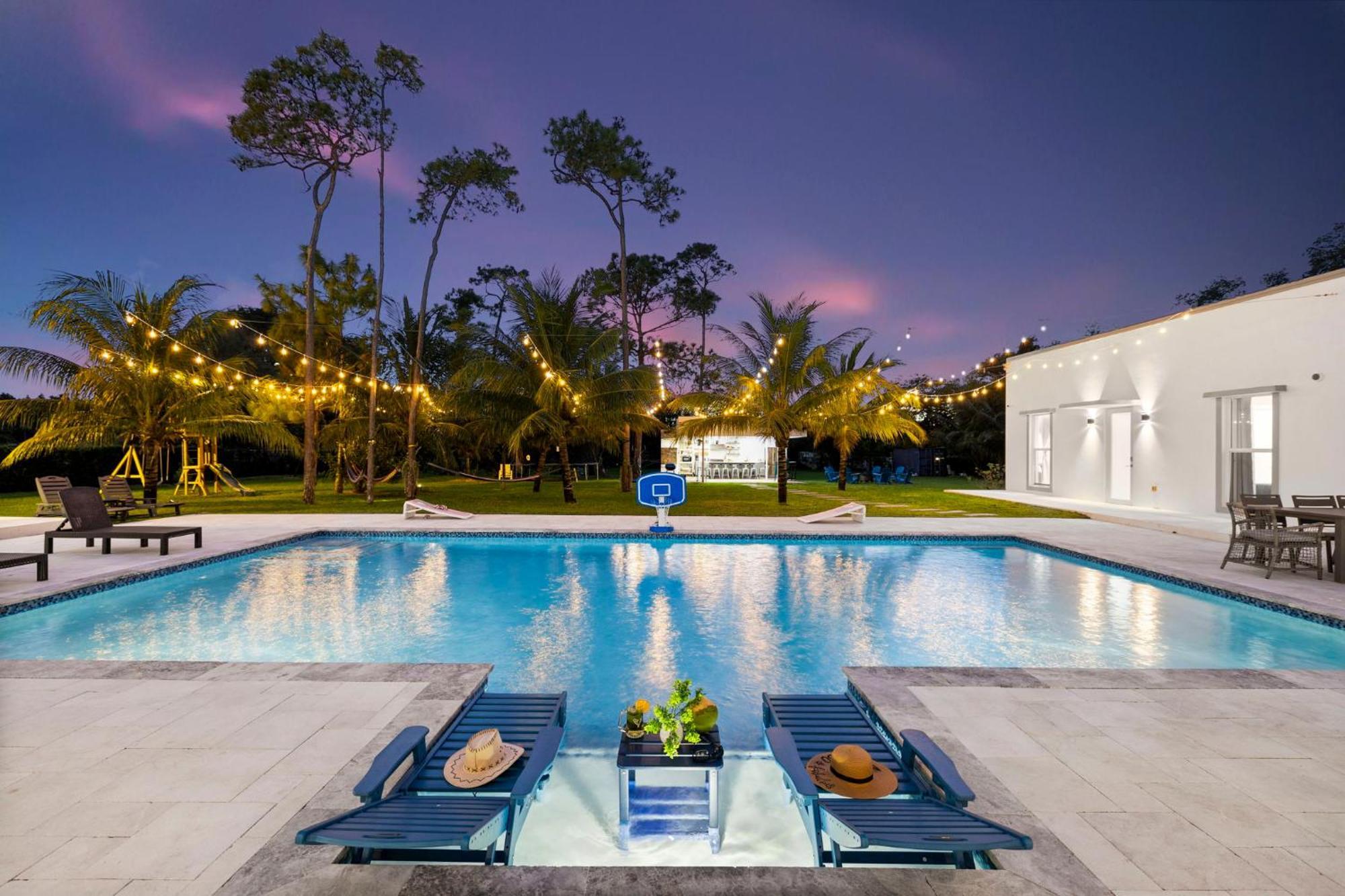 Ideal For Families The White House Of Miami Close To Miami Beaches And The Keys West Princeton Extérieur photo
