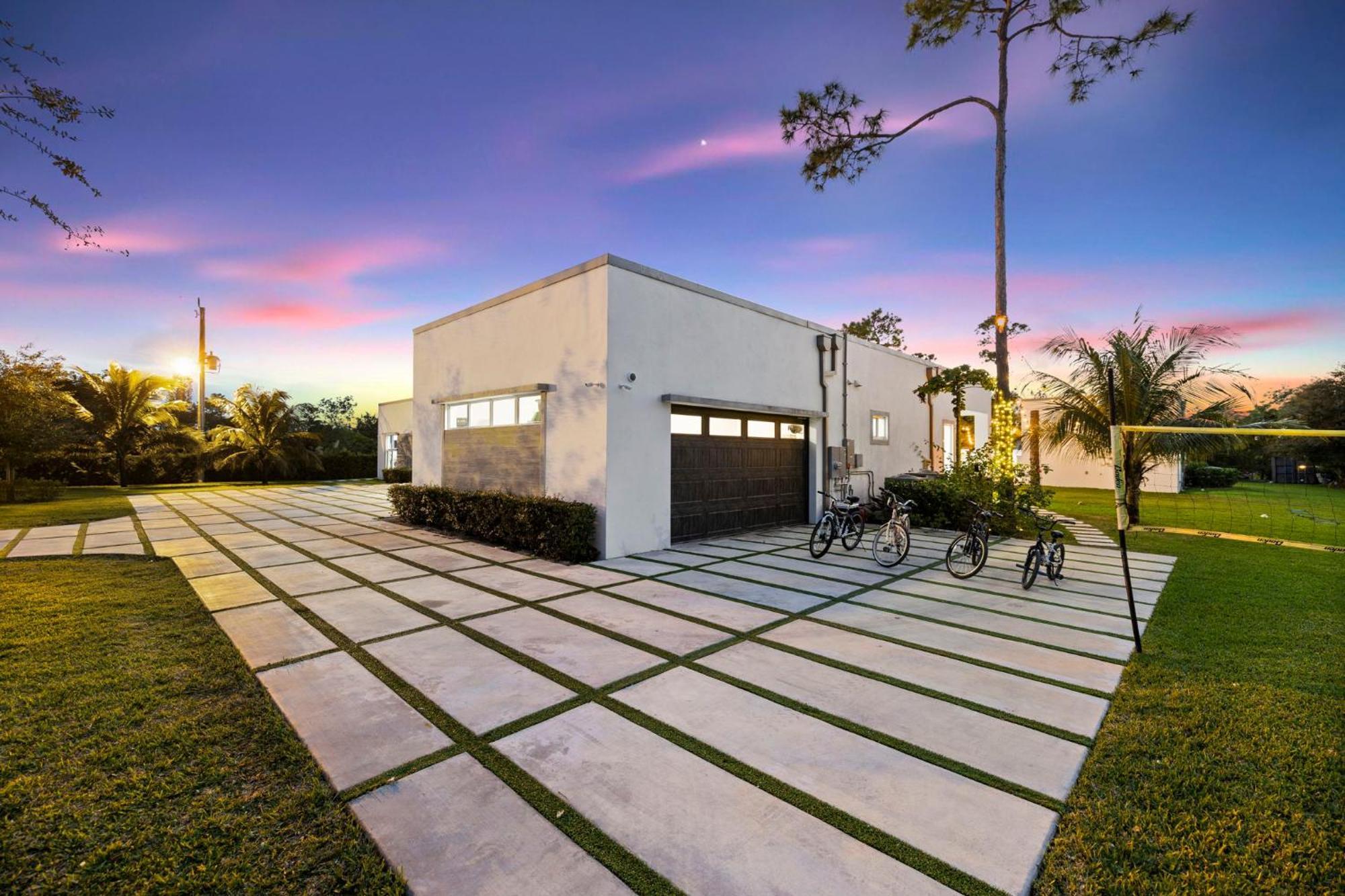 Ideal For Families The White House Of Miami Close To Miami Beaches And The Keys West Princeton Extérieur photo