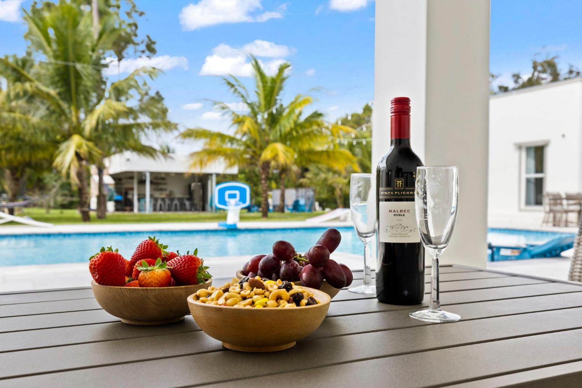 Ideal For Families The White House Of Miami Close To Miami Beaches And The Keys West Princeton Extérieur photo