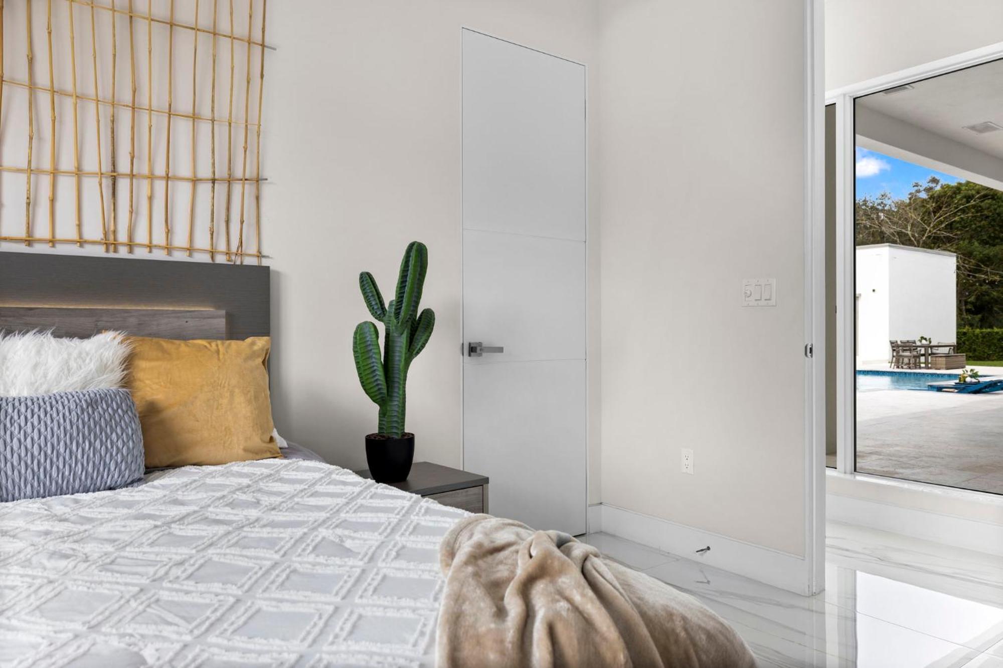 Ideal For Families The White House Of Miami Close To Miami Beaches And The Keys West Princeton Extérieur photo